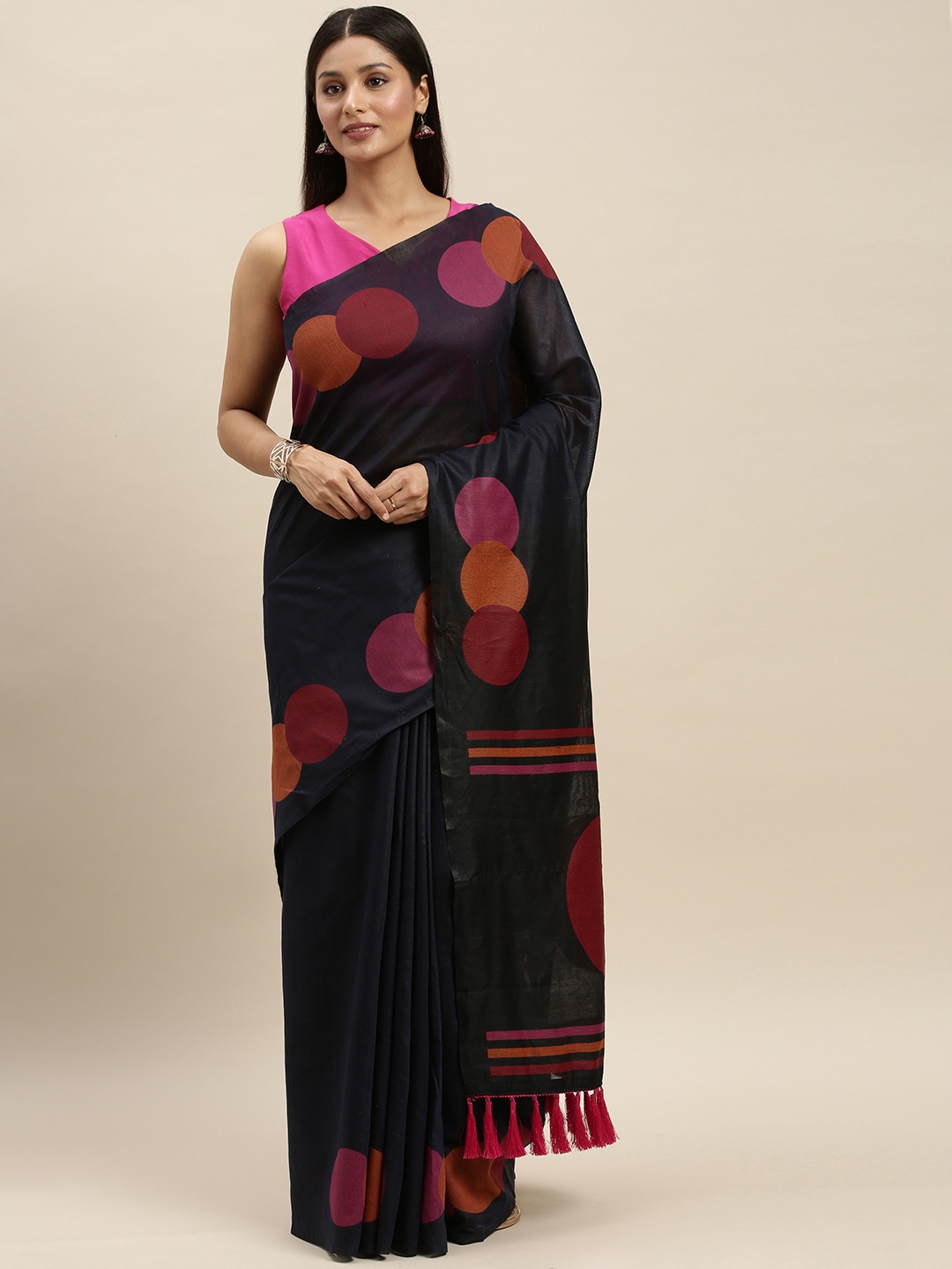 

VASTRANAND Black Linen Blend Solid Banarasi Saree