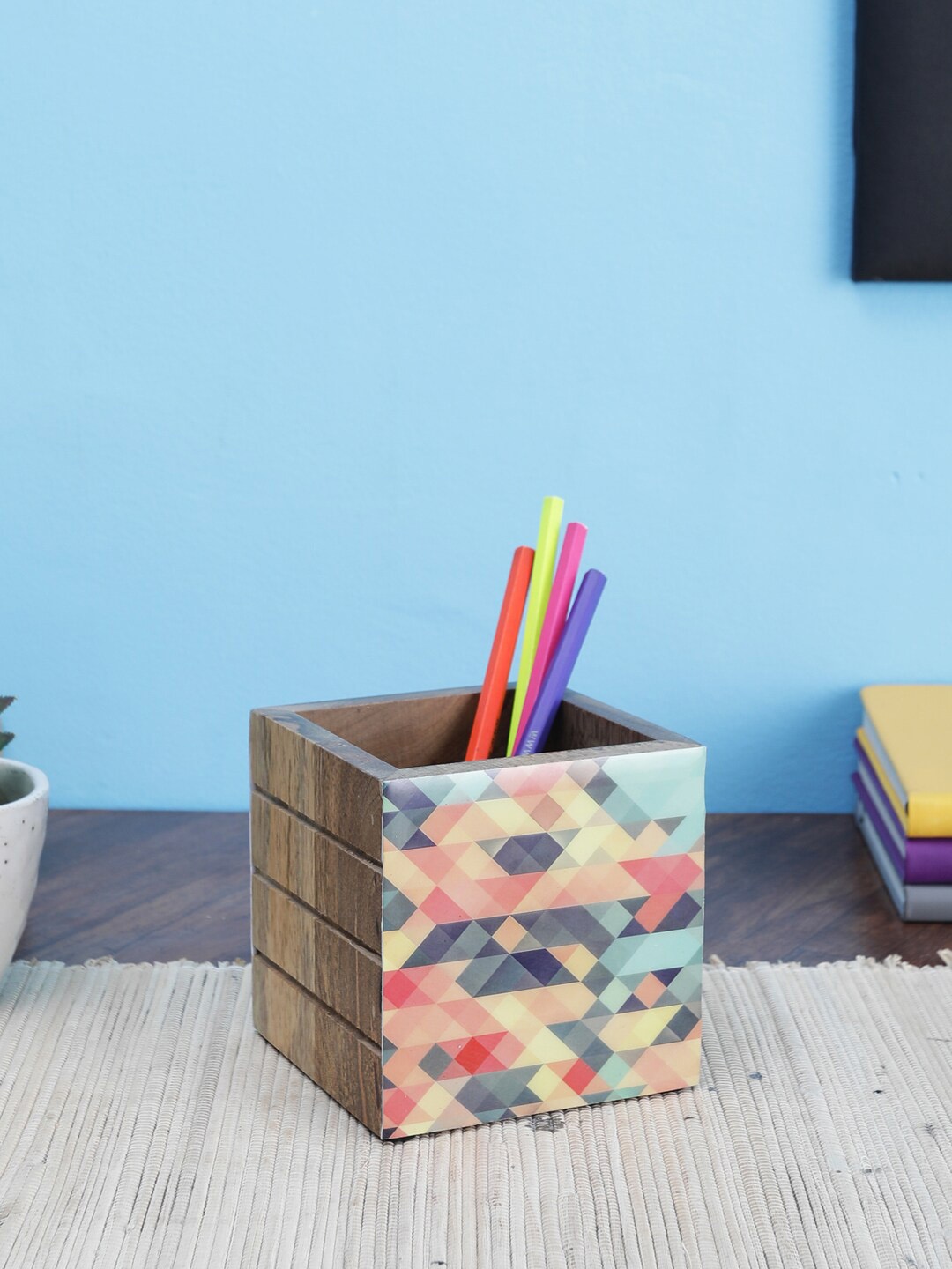 

VarEesha Multicoloured Printed Wooden Stationary Holder, Multi