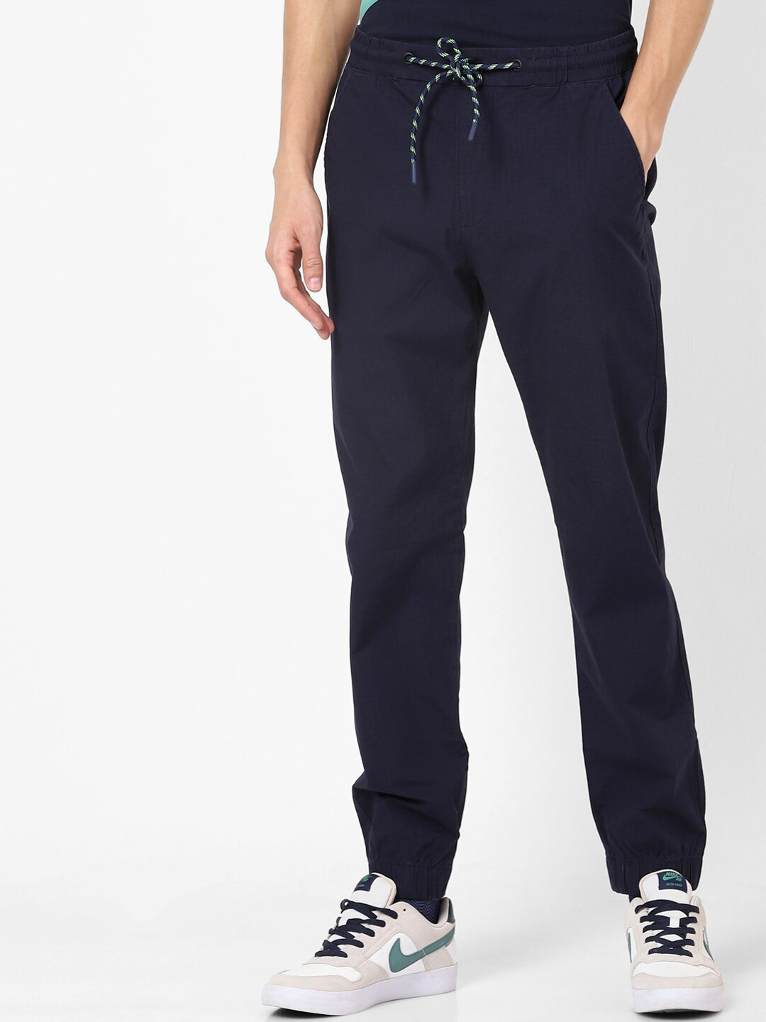 

Celio Men Navy Blue Slim Fit Solid Joggers