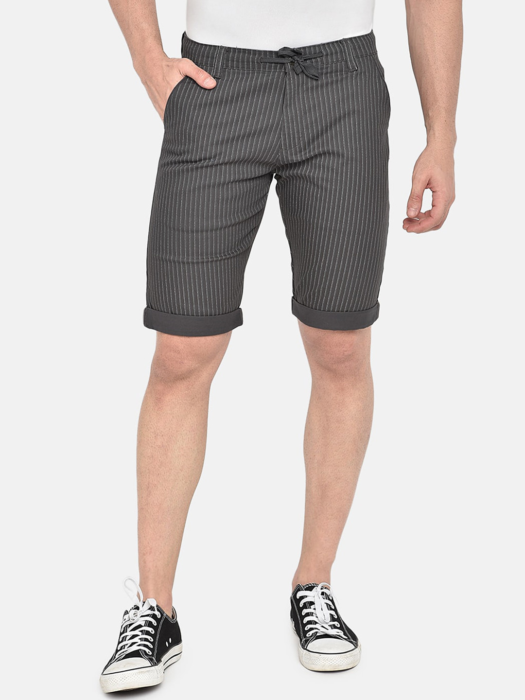 

beevee Men Grey Striped Regular Fit Regular Shorts
