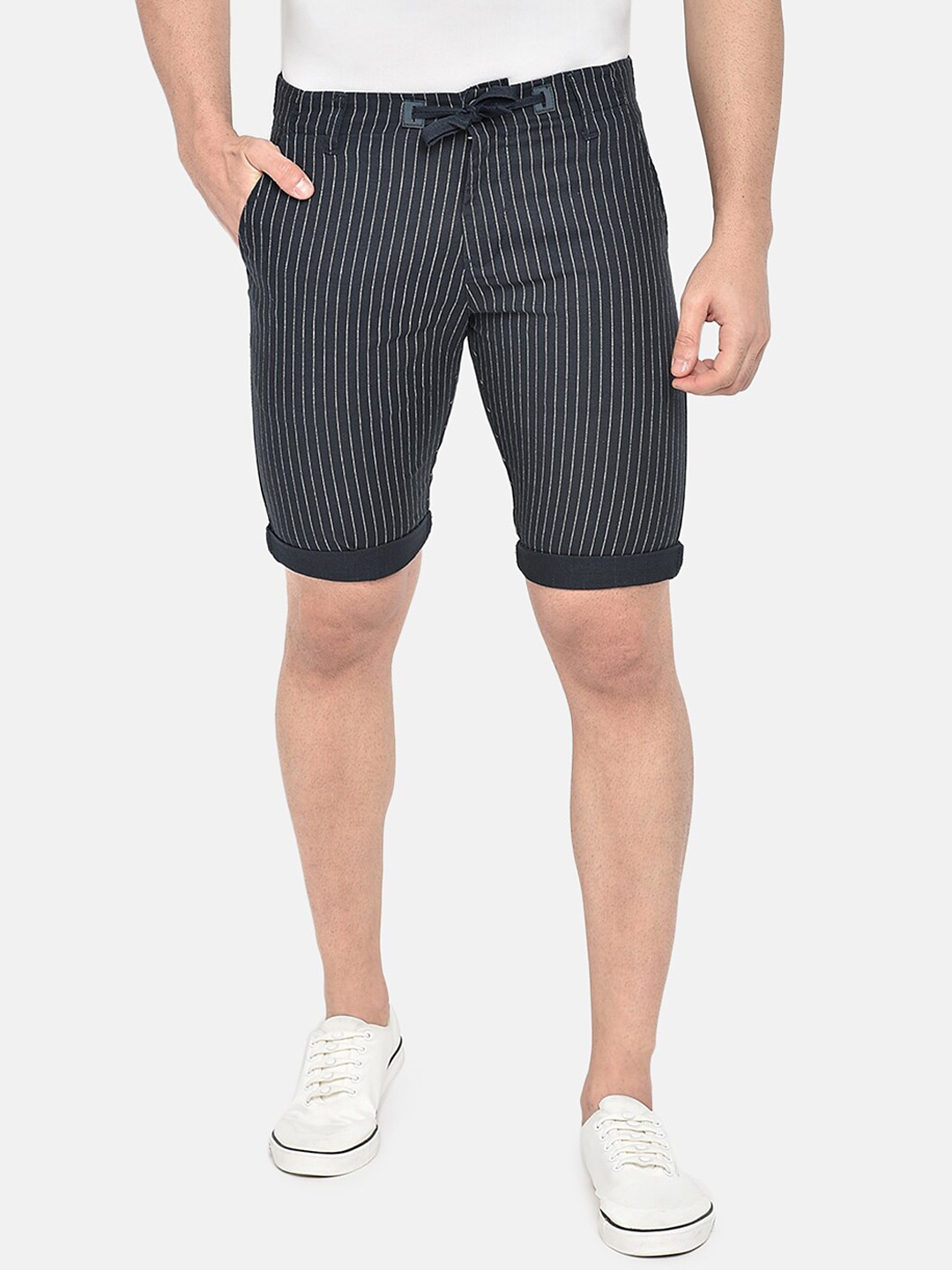 

beevee Men Navy Blue & White Striped Slim Fit Regular Shorts