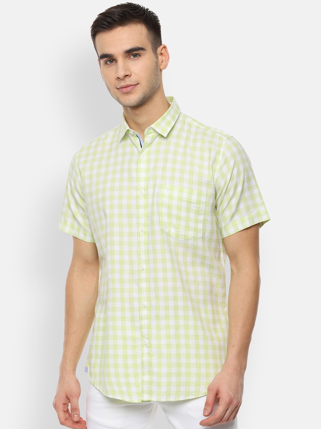 

Van Heusen Sport Men Green & White Slim Fit Checked Casual Shirt