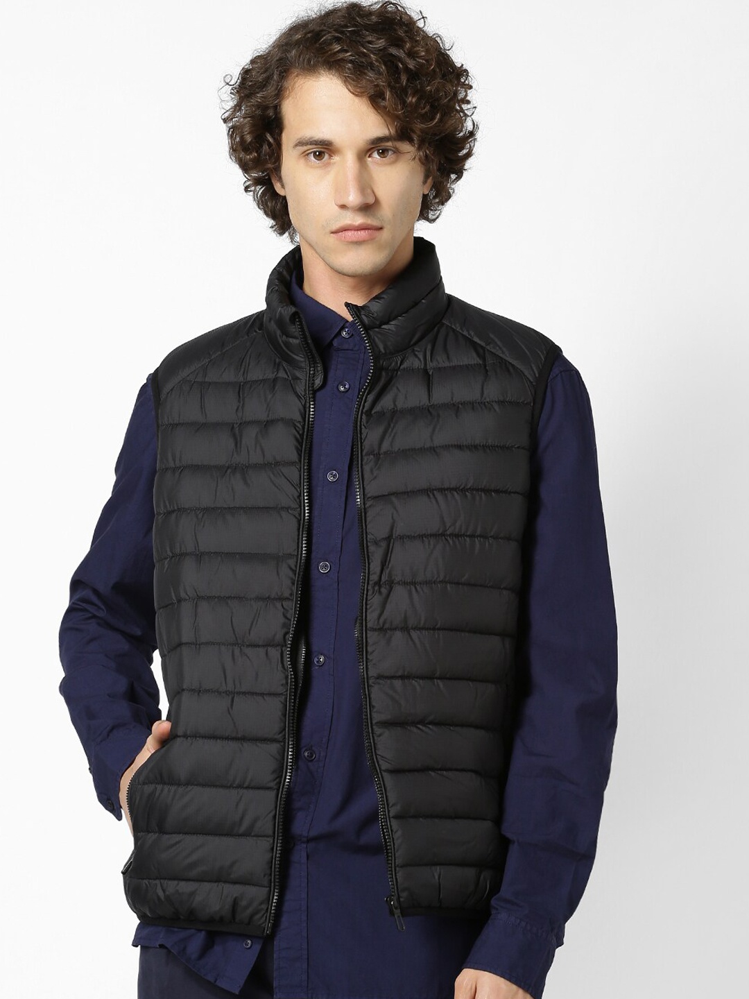 

Celio Men Black Colourblocked Padded Jacket