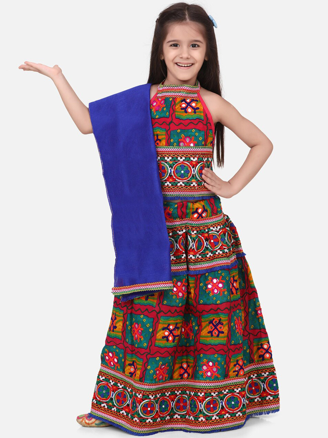 

BownBee Girls Green & Red Embroidered Ready to Wear Chaniya Choli