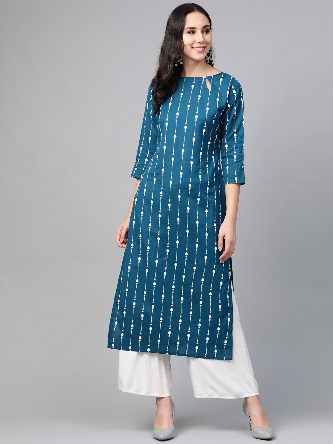 

See Designs Women Blue & White Printed Straight Kurta