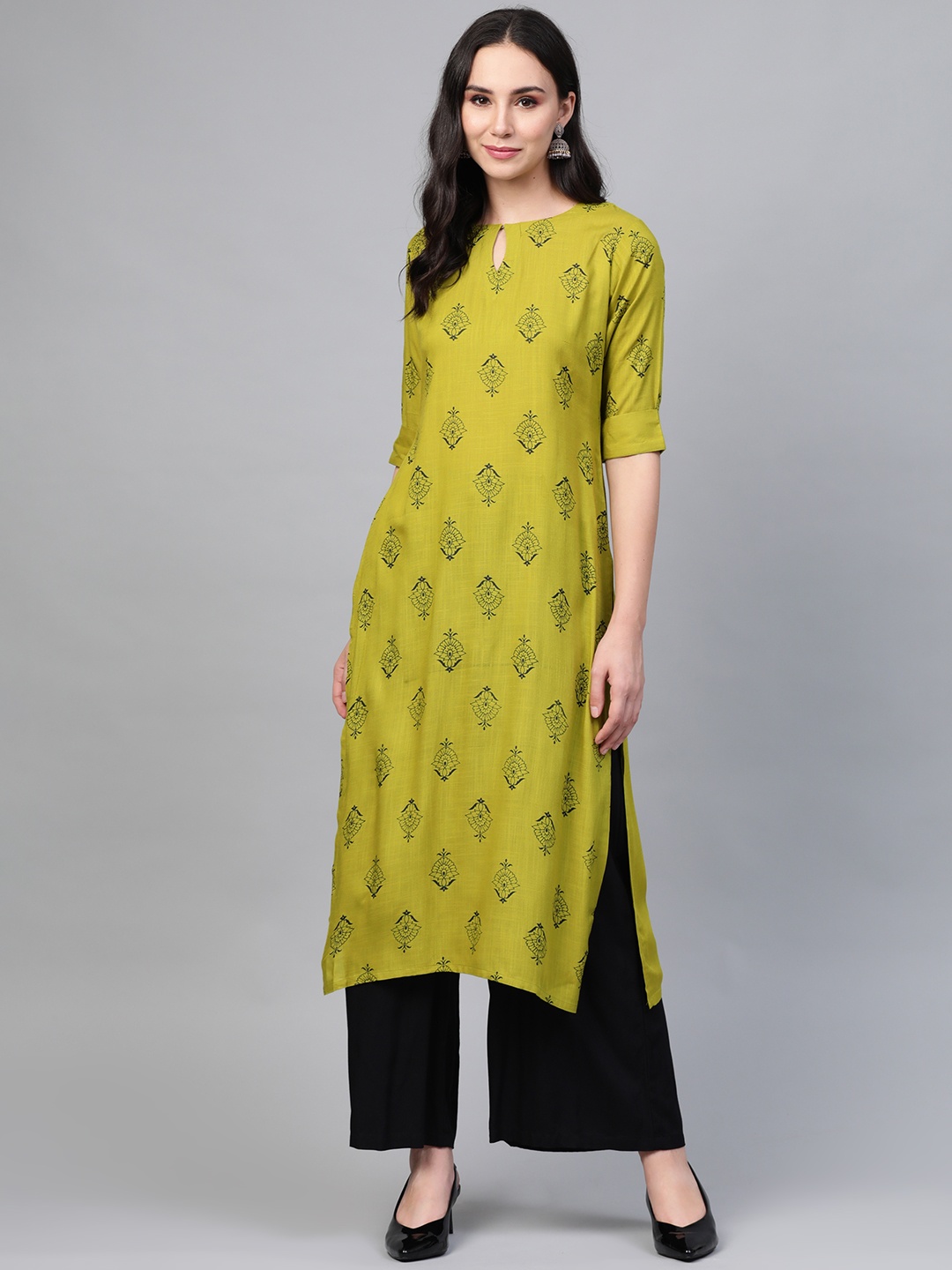 

See Designs Women Green & Black Printed Straight Kurta