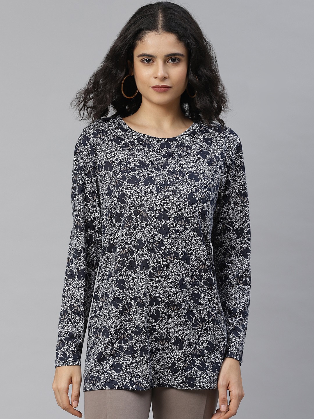 

Marks & Spencer Women Navy Blue & White Floral Print Top