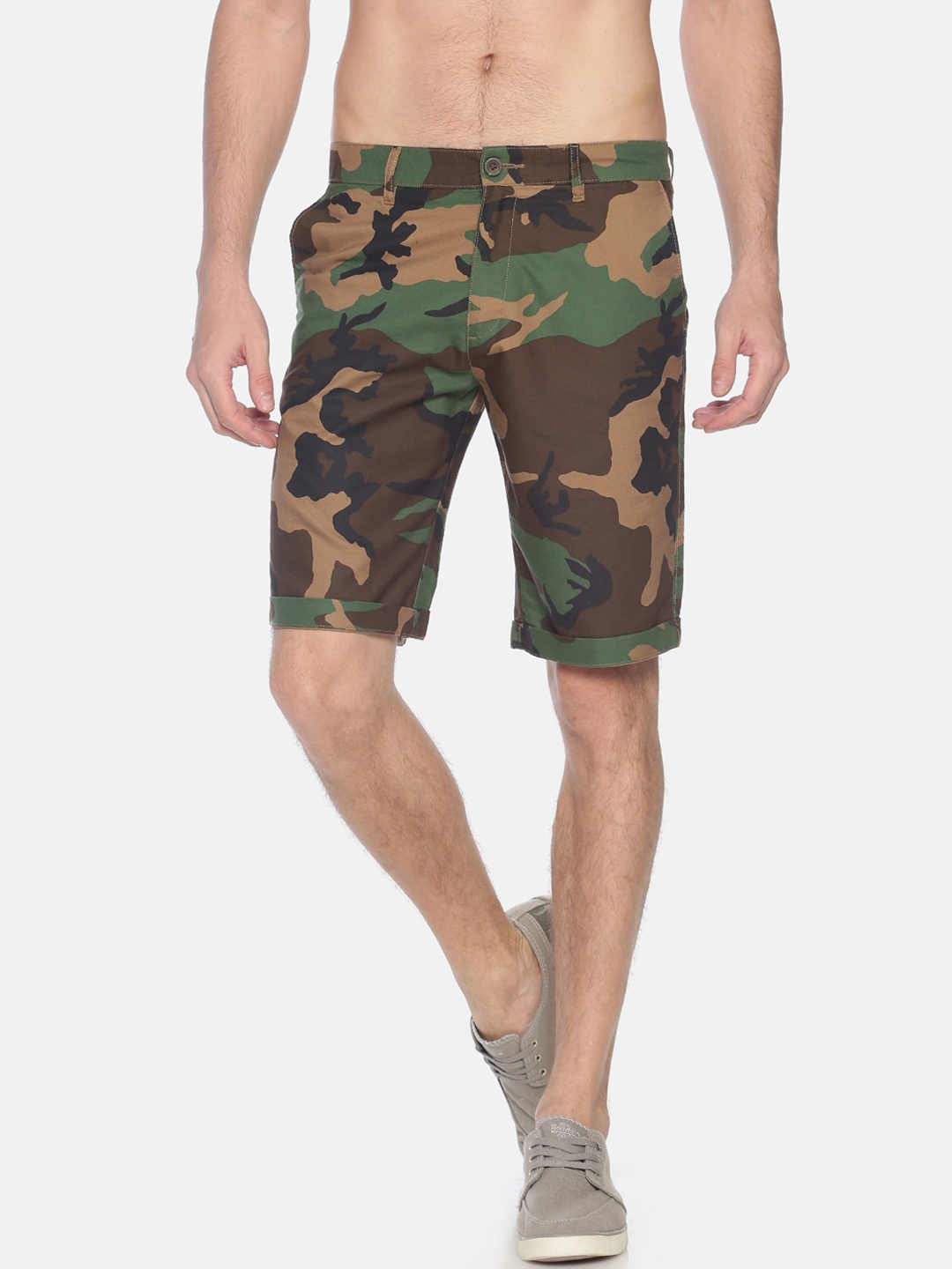 

IVOC Men Green & Brown Camouflage Printed Slim Fit Chino Shorts