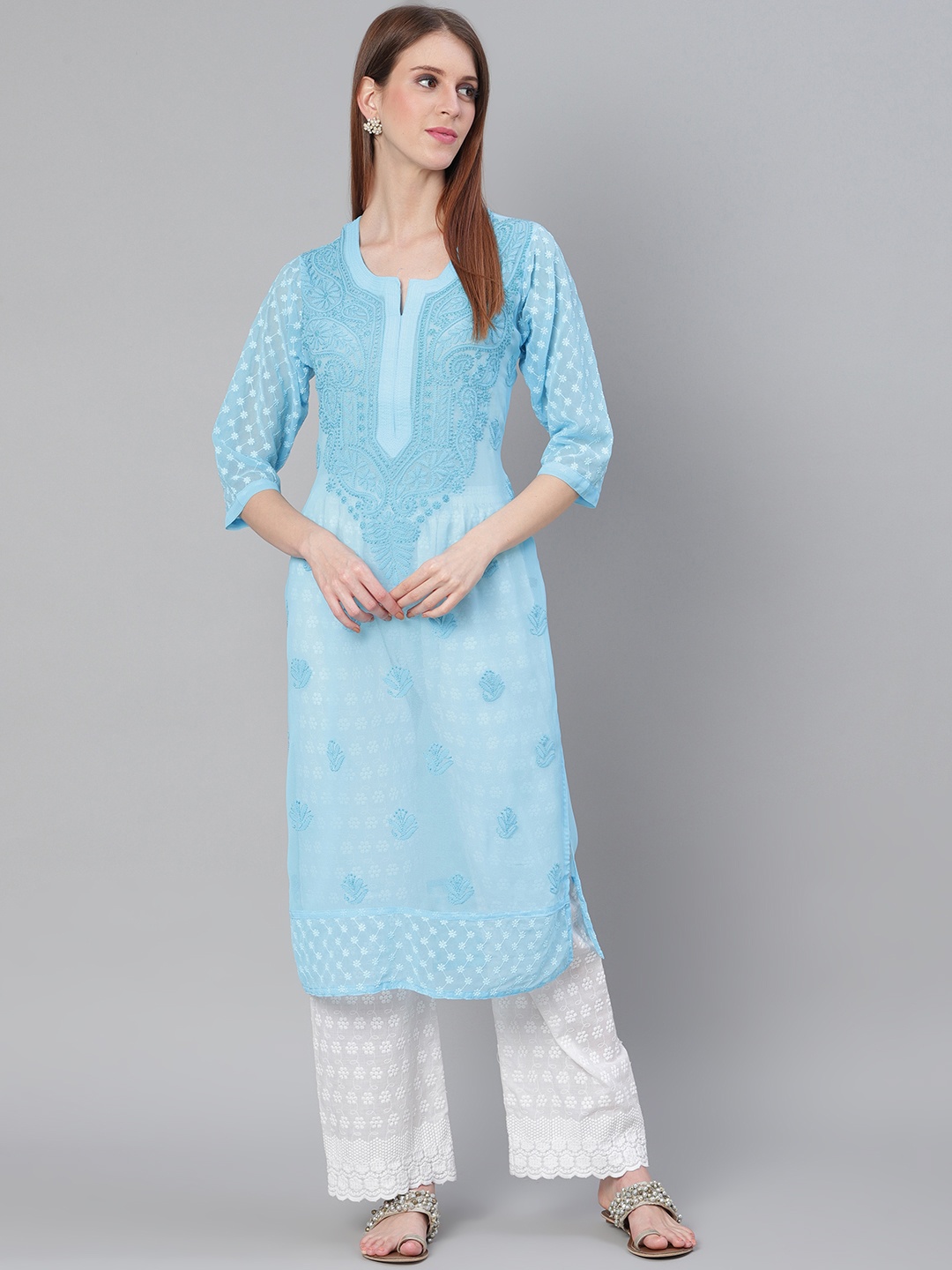 

Saadgi Women Blue Chikankari Hand Embroidered Handloom Straight Kurta