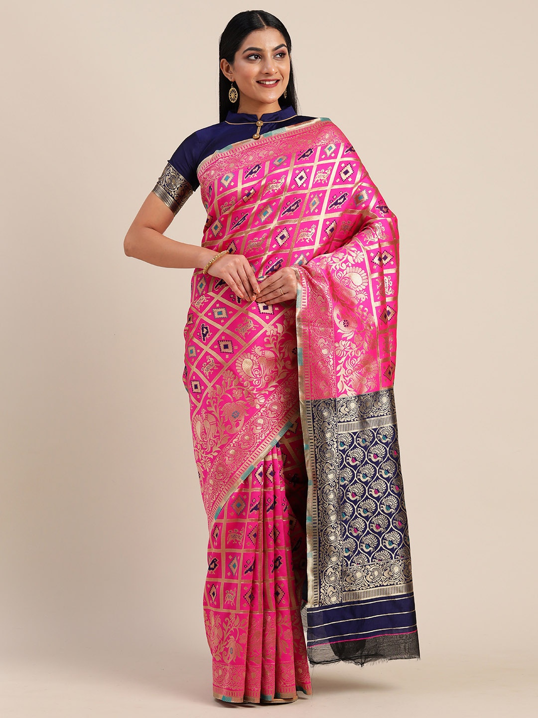 

Mitera Pink & Gold-Toned Silk Blend Woven Design Kanjeevaram Saree