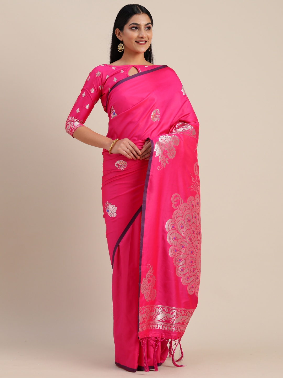 

Mitera Pink & Golden Blend Woven Design Kanjeevaram Saree