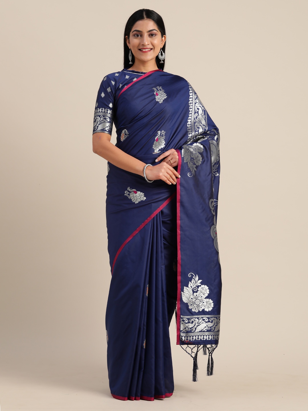 

Mitera Navy Blue & Silver-Coloured Silk Blend Woven Design Kanjeevaram Saree