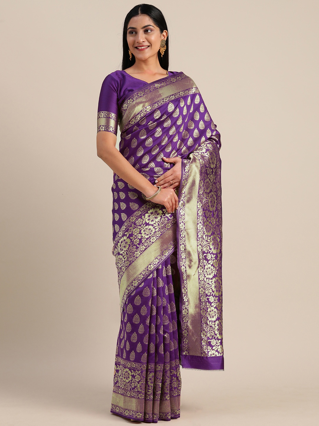

Mitera Maroon & Gold-Toned Silk Blend Woven Design Kanjeevaram Saree