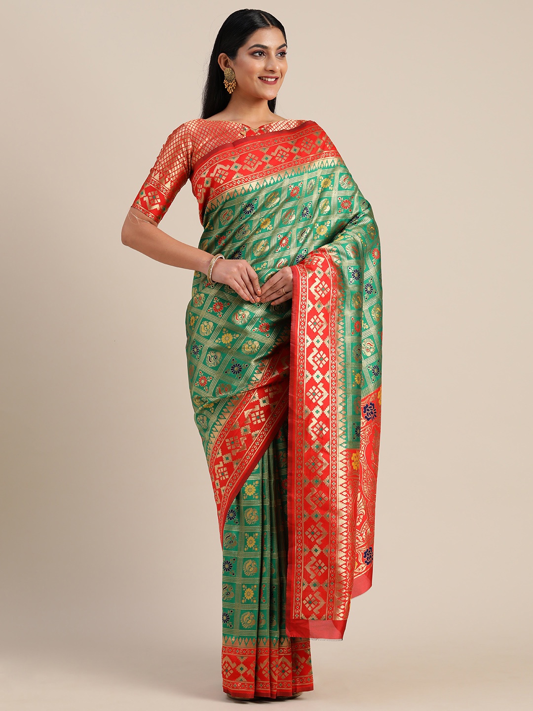 

Mitera Green Silk Blend Woven Design Kanjeevaram Saree