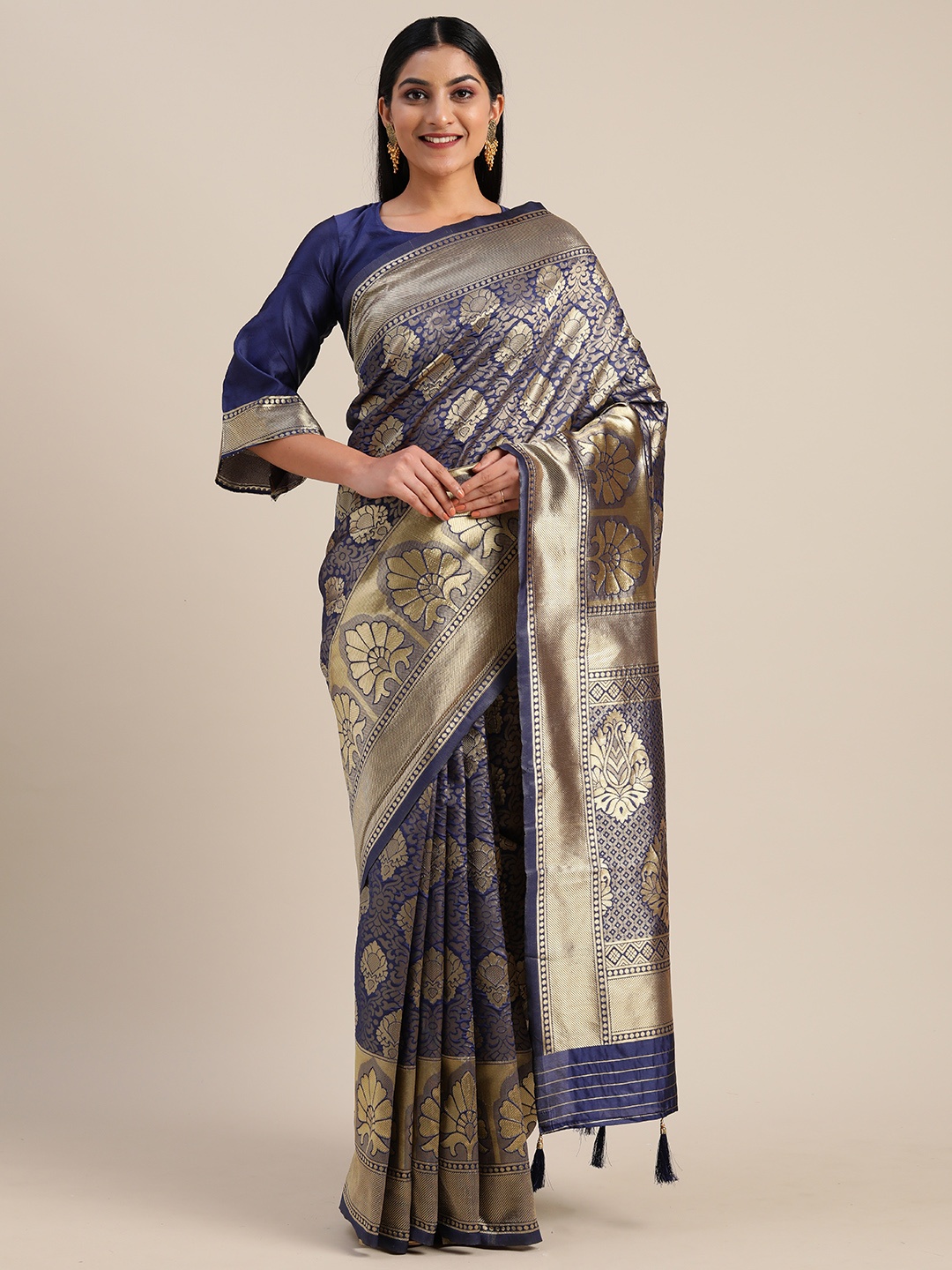 

Mitera Navy Blue & Gold-Toned Silk Blend Woven Design Kanjeevaram Saree