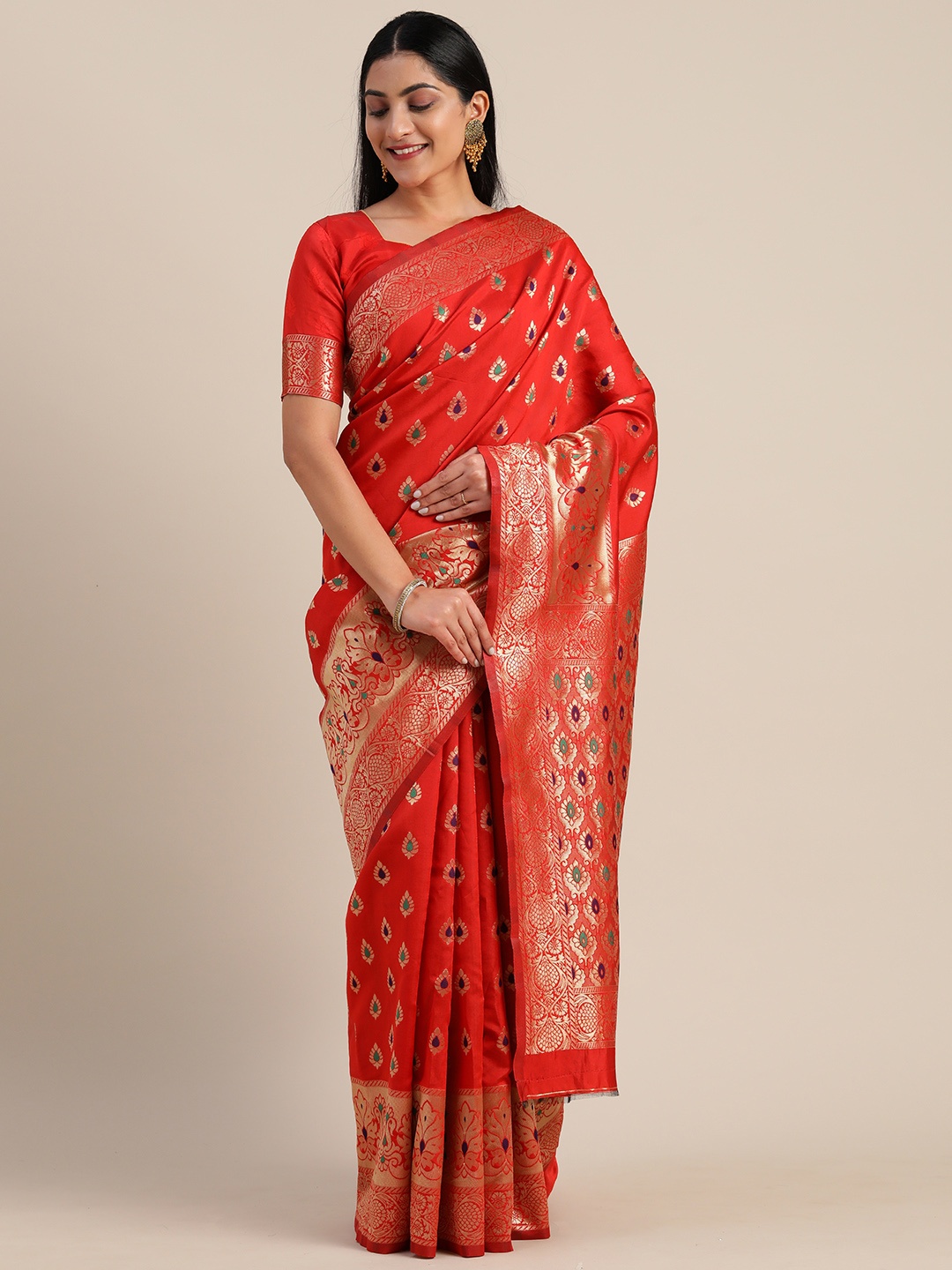 

Mitera Red & Golden Silk Blend Woven Design Kanjeevaram Saree