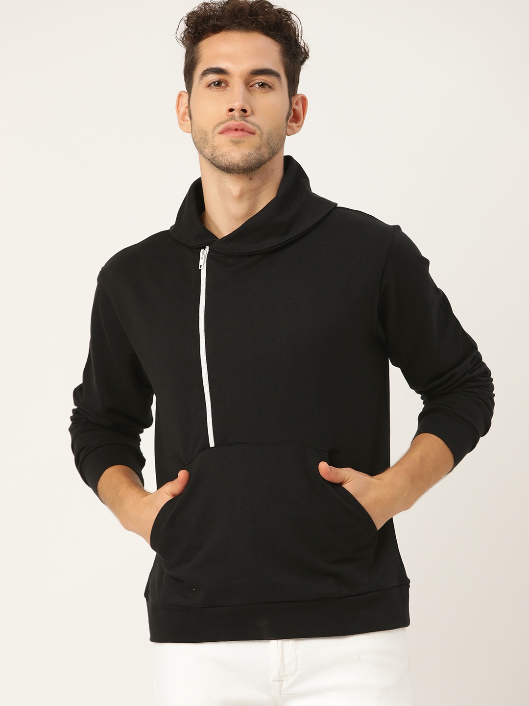 

Besiva Men Black Solid Zip Detail Sweatshirt