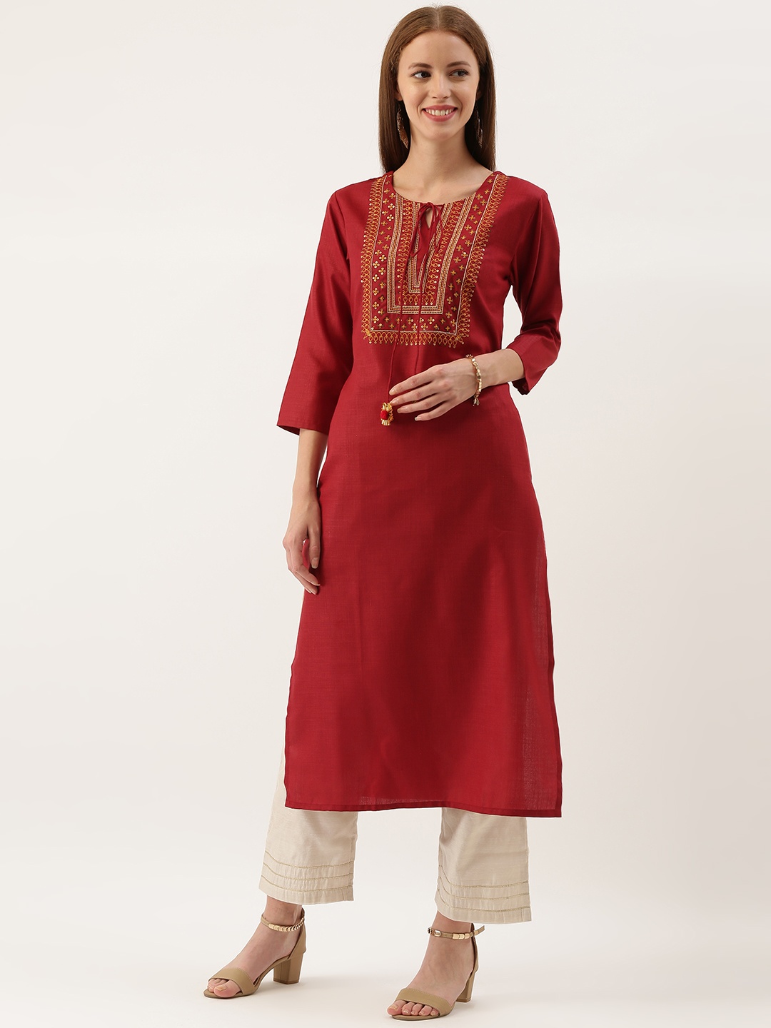 

Varanga Women Maroon Embroidered Straight Kurta