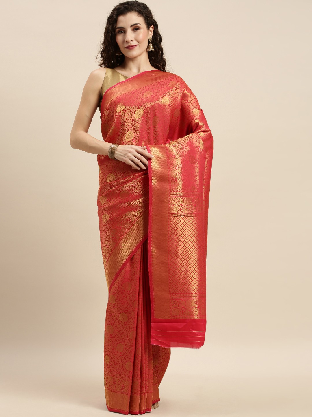 

Mitera Red & Gold-Toned Silk Blend Woven Design Kanjeevaram Saree