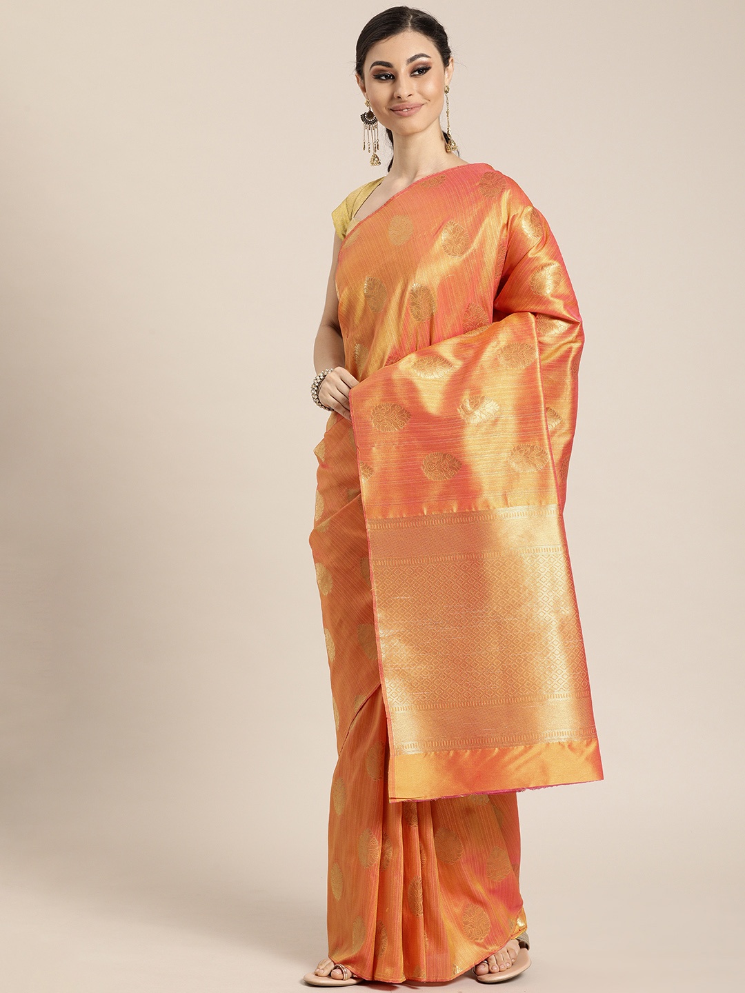 

Mitera Peach-Coloured & Gold-Toned Silk Blend Woven Design Kanjeevaram Saree