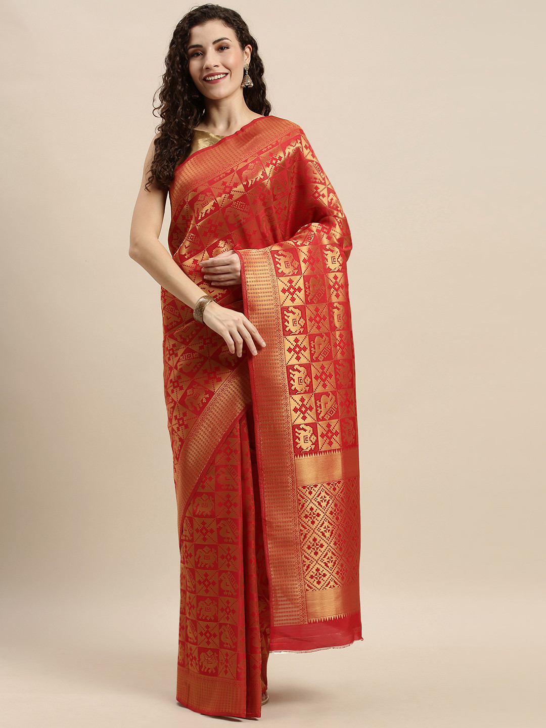 

Mitera Red & Gold-Coloured Silk Blend Woven Design Kanjeevaram Saree