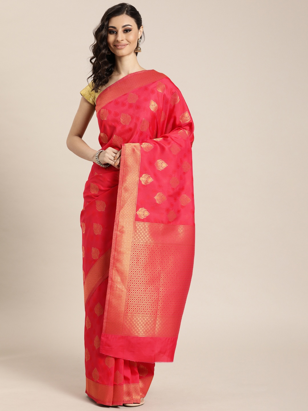 

Mitera Pink & Gold-Toned Silk Blend Woven Design Kanjeevaram Saree