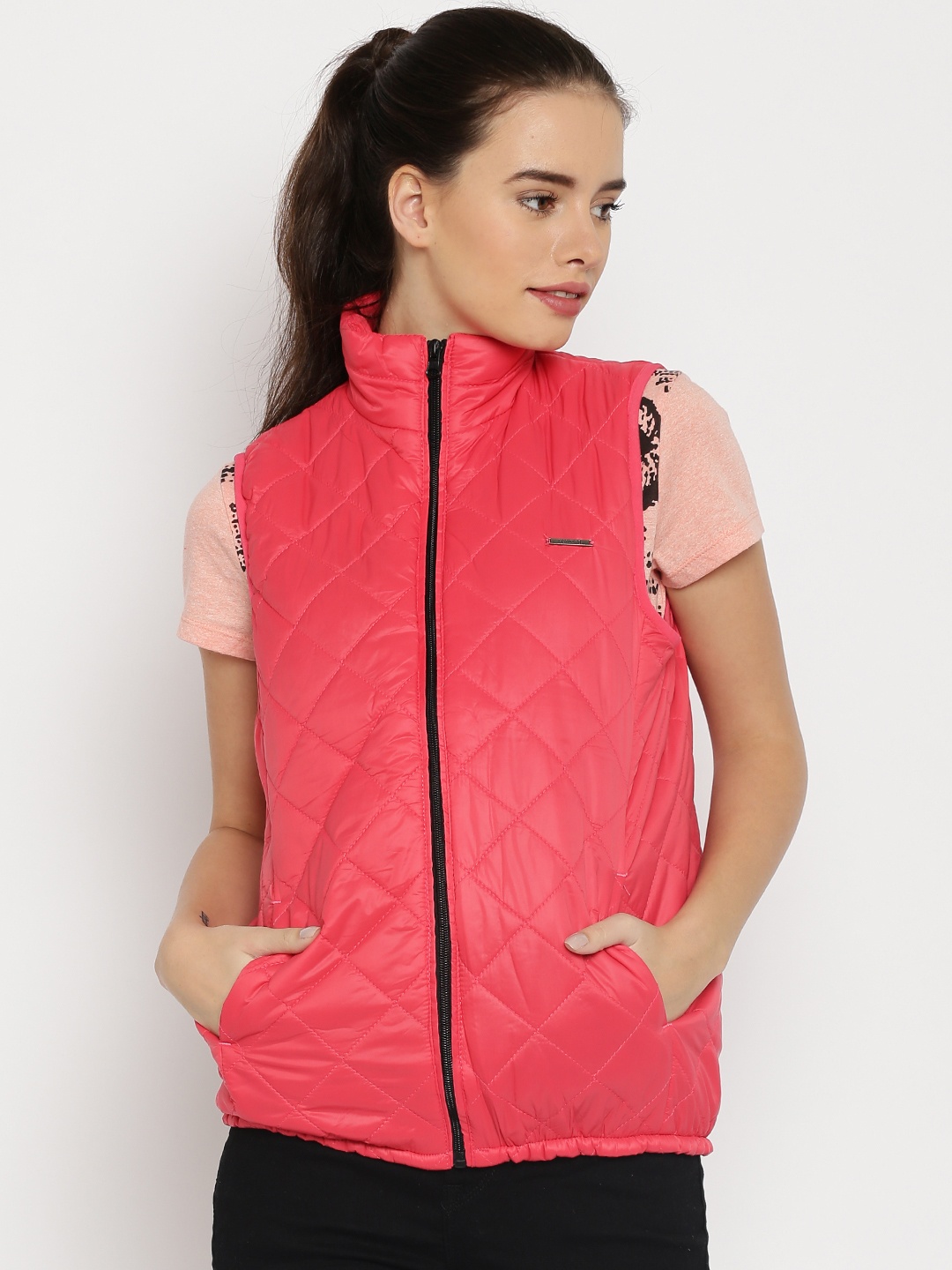

HARVARD Coral Pink Quilted Sleeveless Jacket
