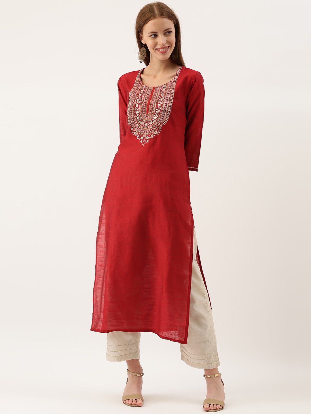 

Varanga Women Red & Silver-Toned Embroidered Straight Kurta