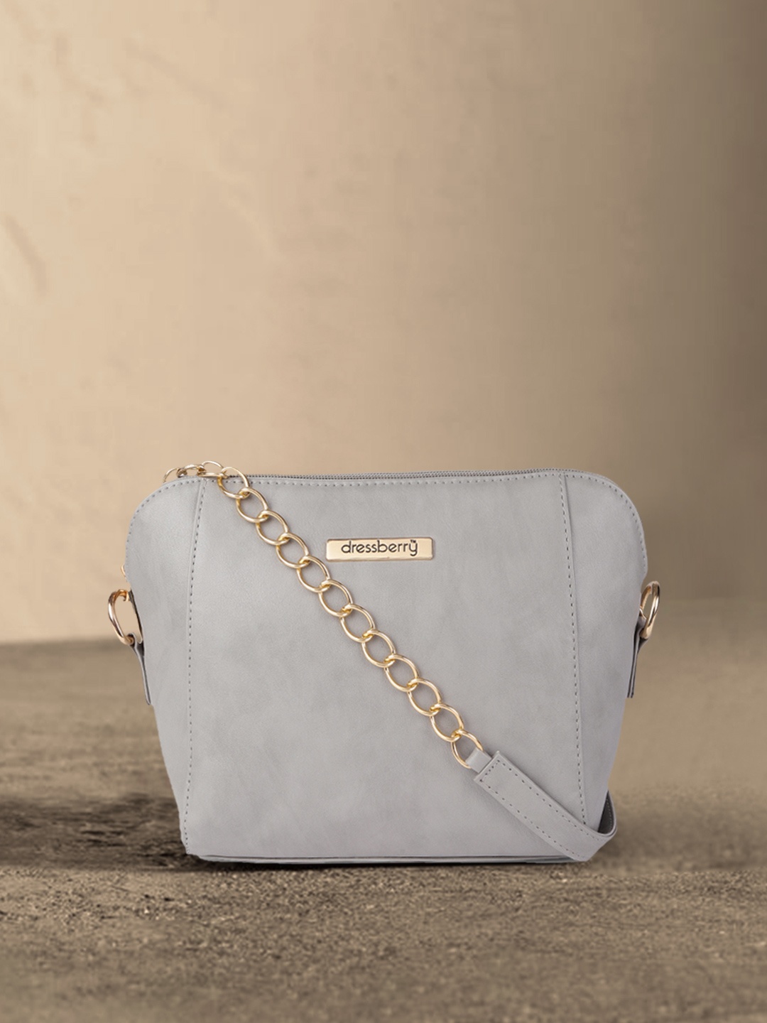 

DressBerry Grey Solid Sling Bag