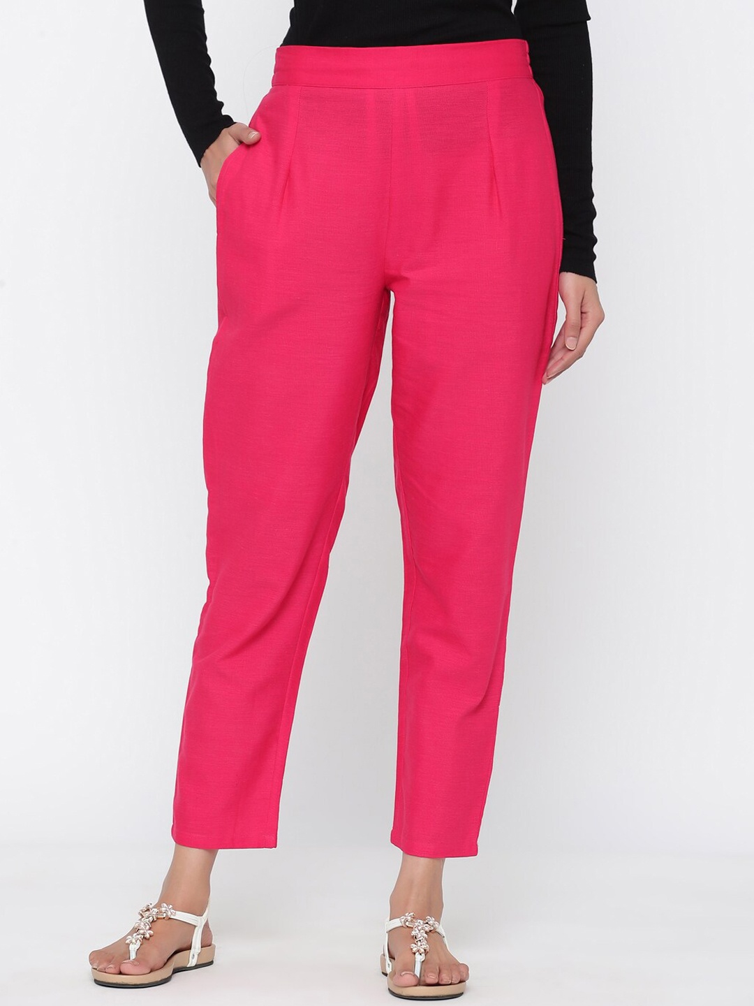 

Juniper Women Fuchsia Urban Slim Slim Fit Solid Peg Trousers