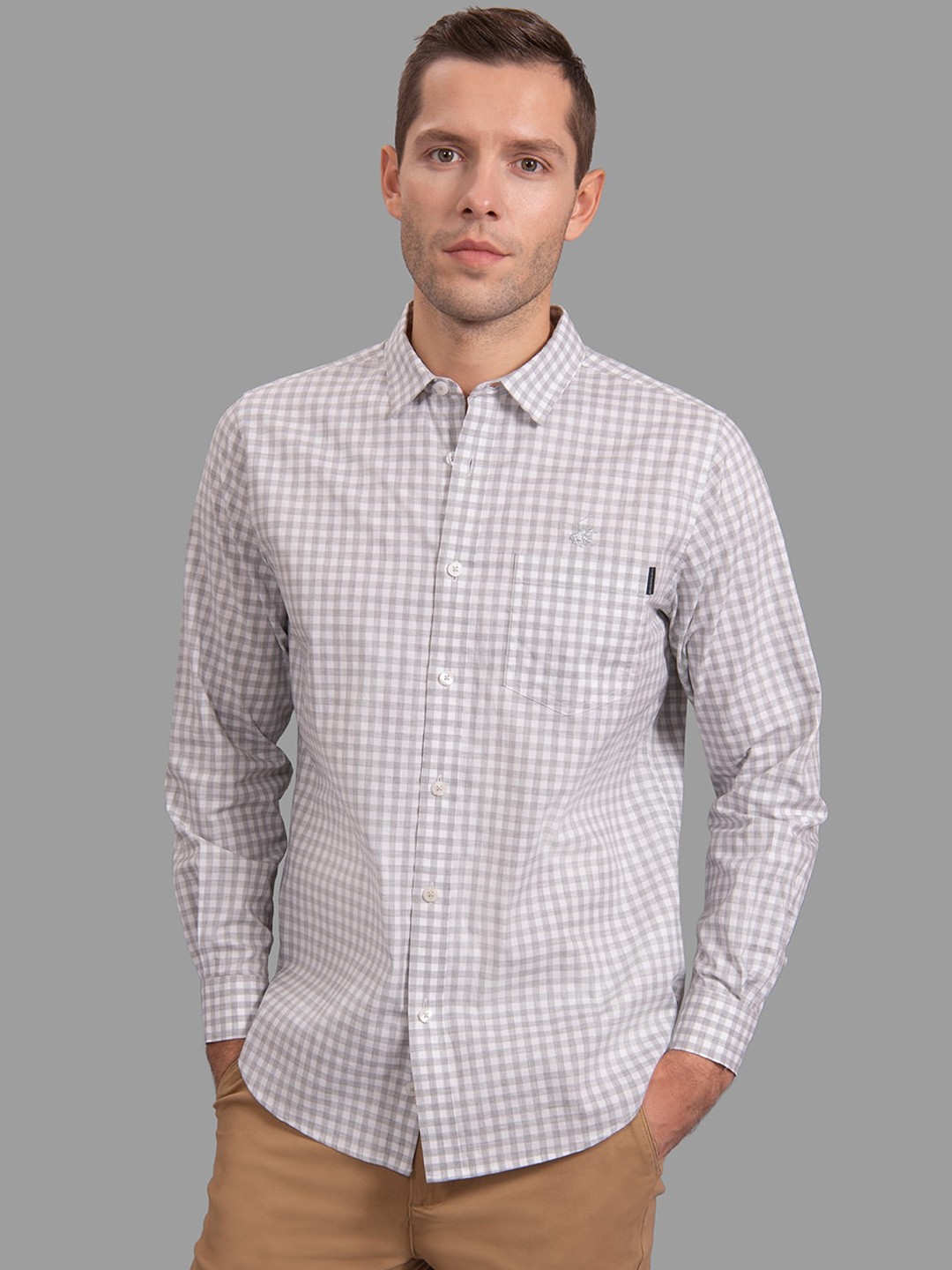 

Beverly Hills Polo Club Men Off-White & Grey Regular Fit Checked Casual Shirt