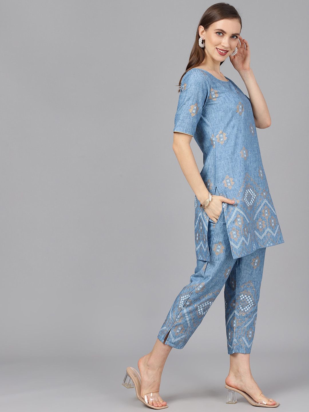 

AKS Women Blue & Gold-Coloured Printed Kurta with Trousers