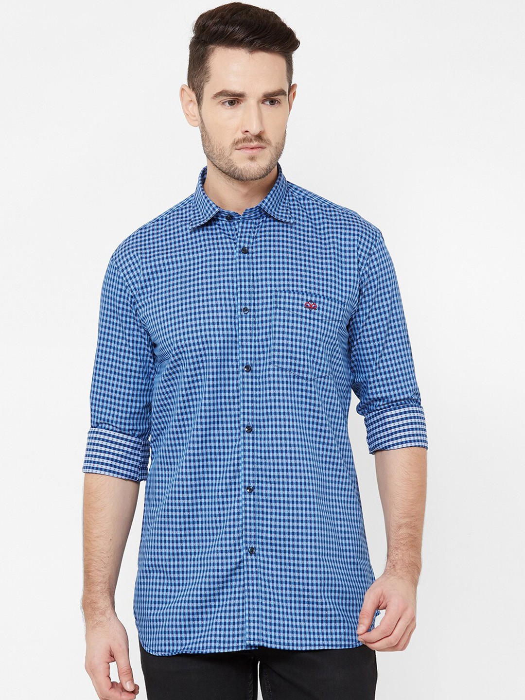 

Donzell Men Blue Regular Fit Checked Casual Shirt