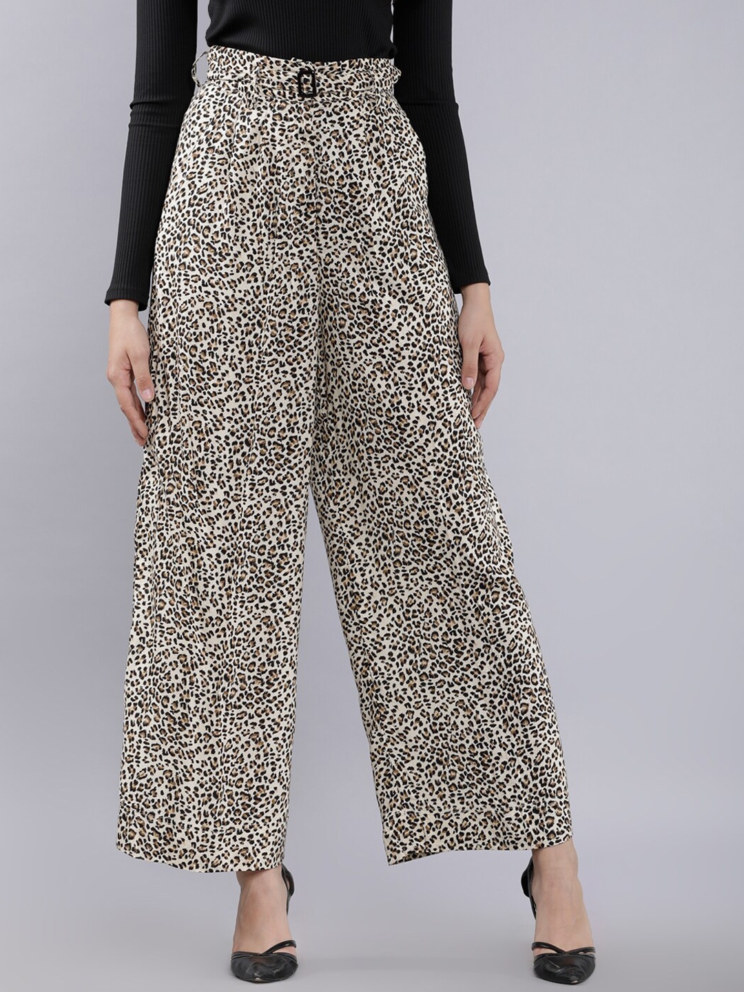 

Tokyo Talkies Women White & Brown Regular Fit Cheetah Printed Parallel Trousers