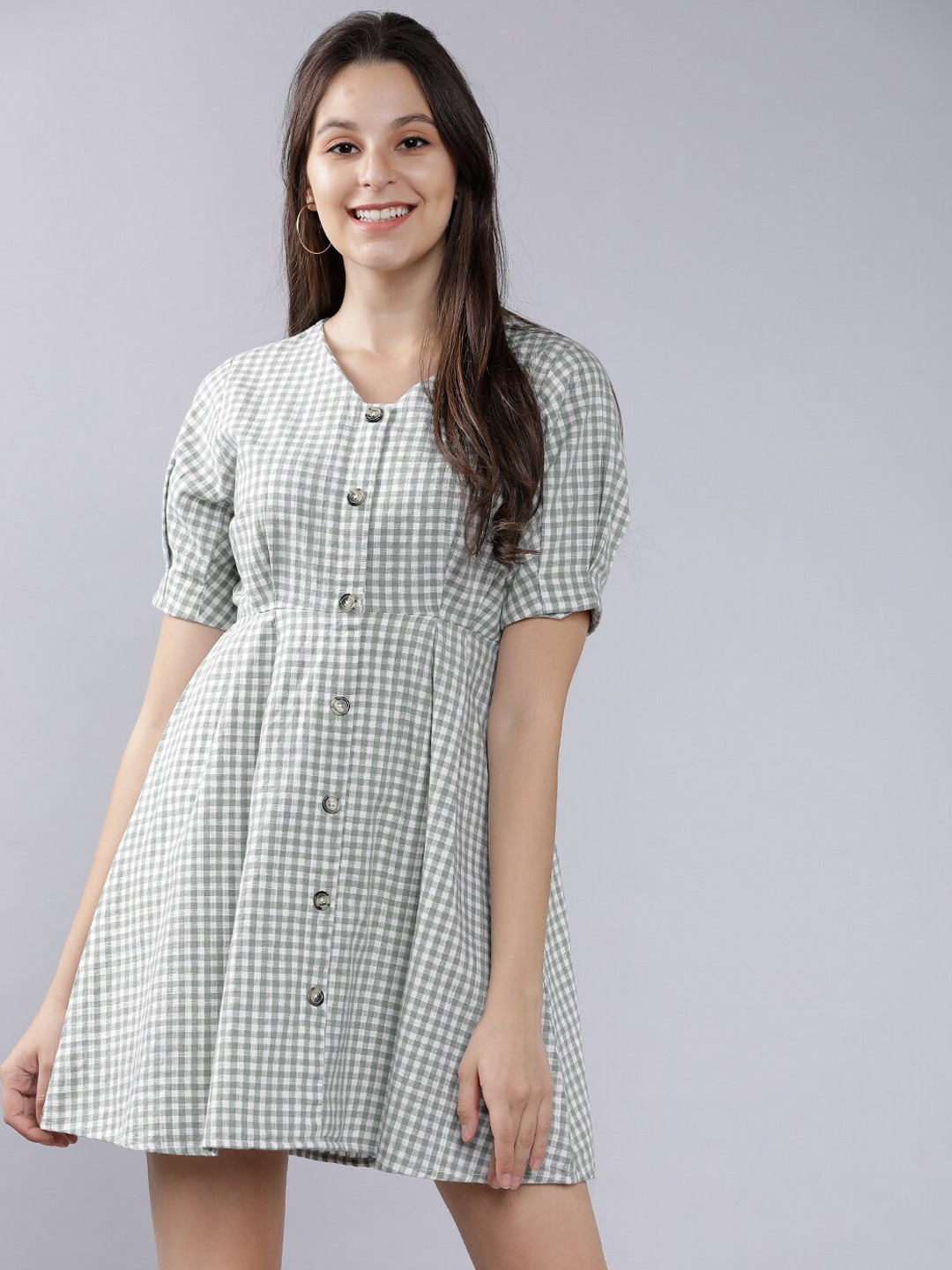 

Tokyo Talkies Women Green & White Checked Fit and Flare Dress