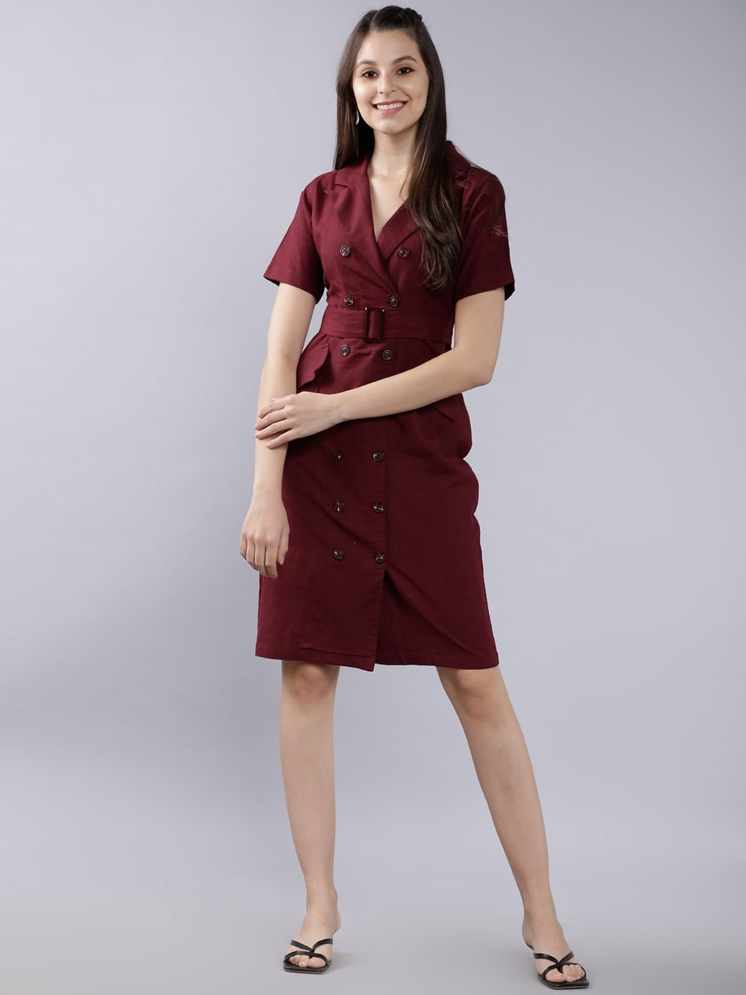

Tokyo Talkies Women Burgundy Solid Wrap Dress