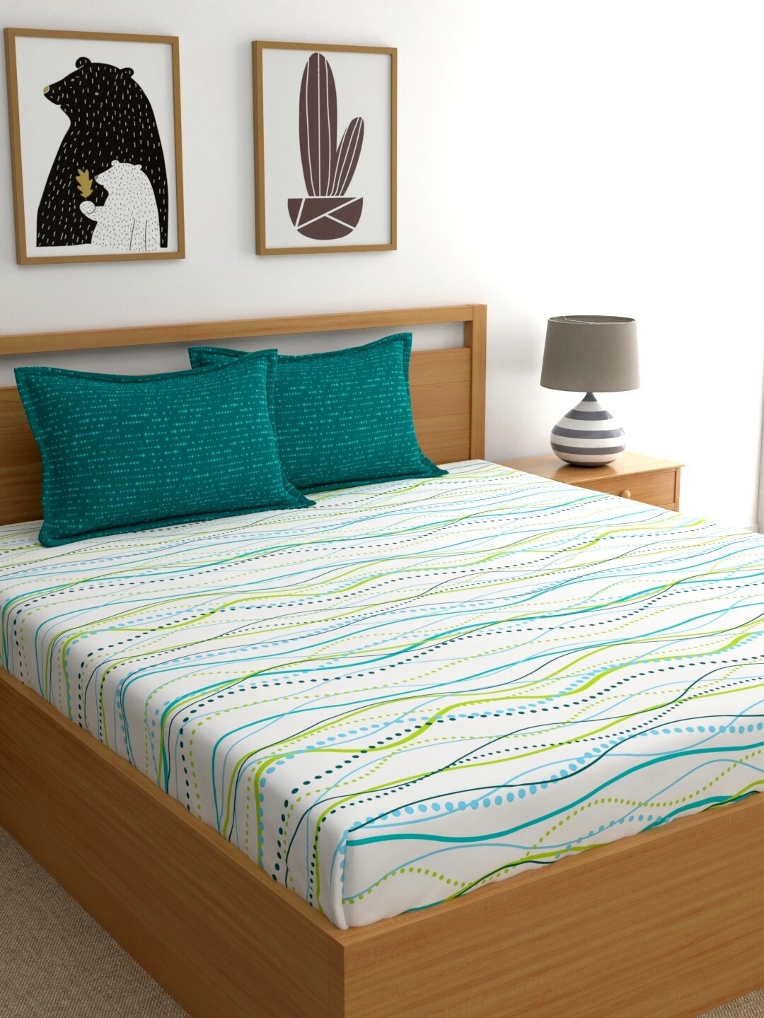 

Dreamscape White Green Abstract 144 TC Cotton 1 Queen Bedsheet with 2 Pillow Covers