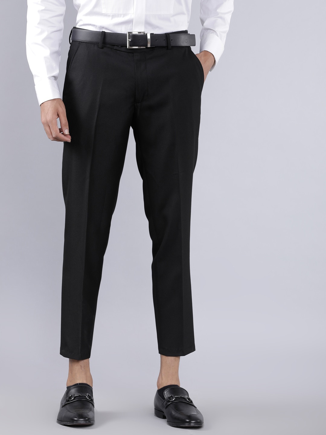 

HIGHLANDER Men Black Slim Fit Solid Formal Trousers
