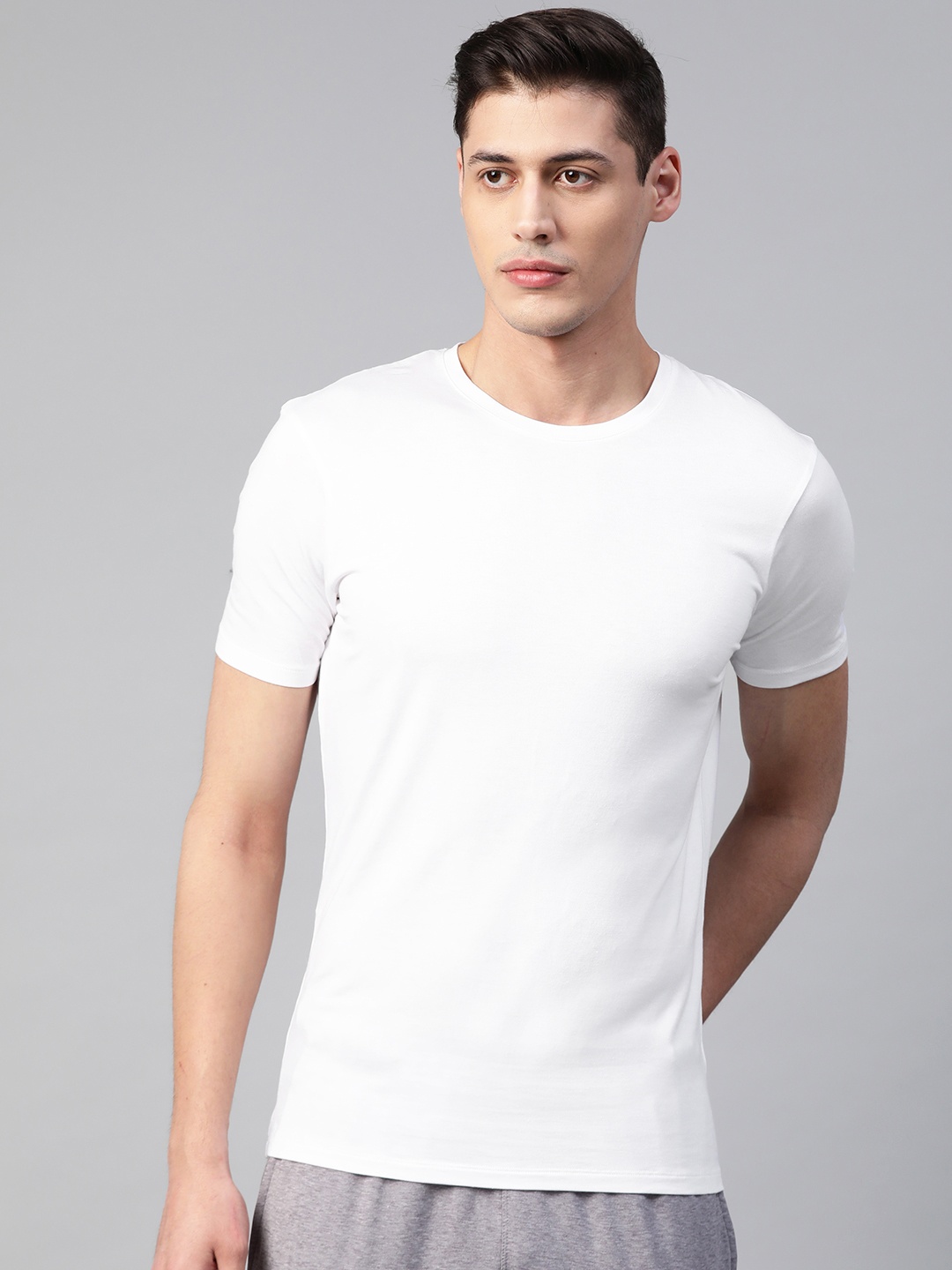 

Marks & Spencer Men White Solid Innerwear Vest T141600AWHITE