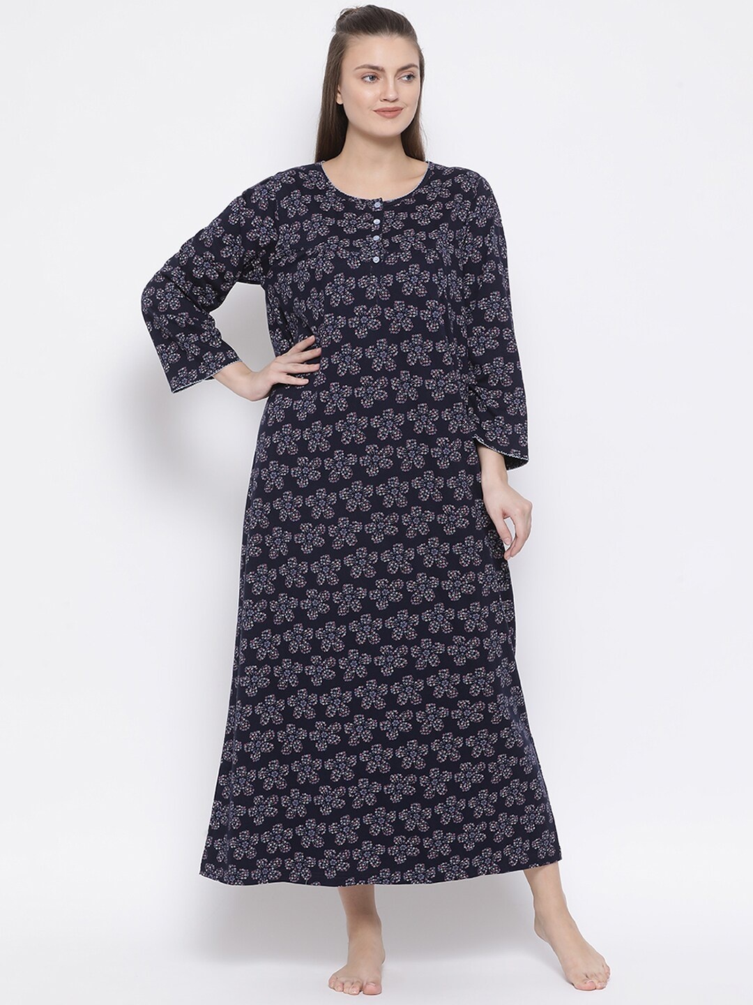 

Kanvin Women Navy Blue & Pink Printed Nightdress