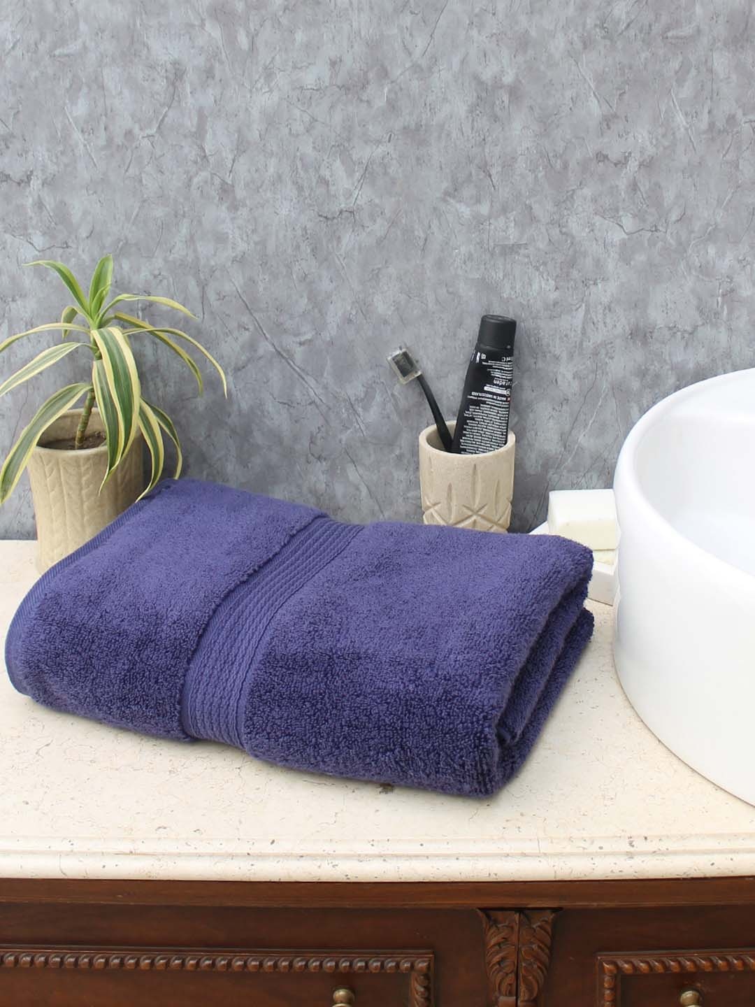 

AVI Living Unisex Navy Blue Solid Plush Zero Twist 550 GSM Bath Towel