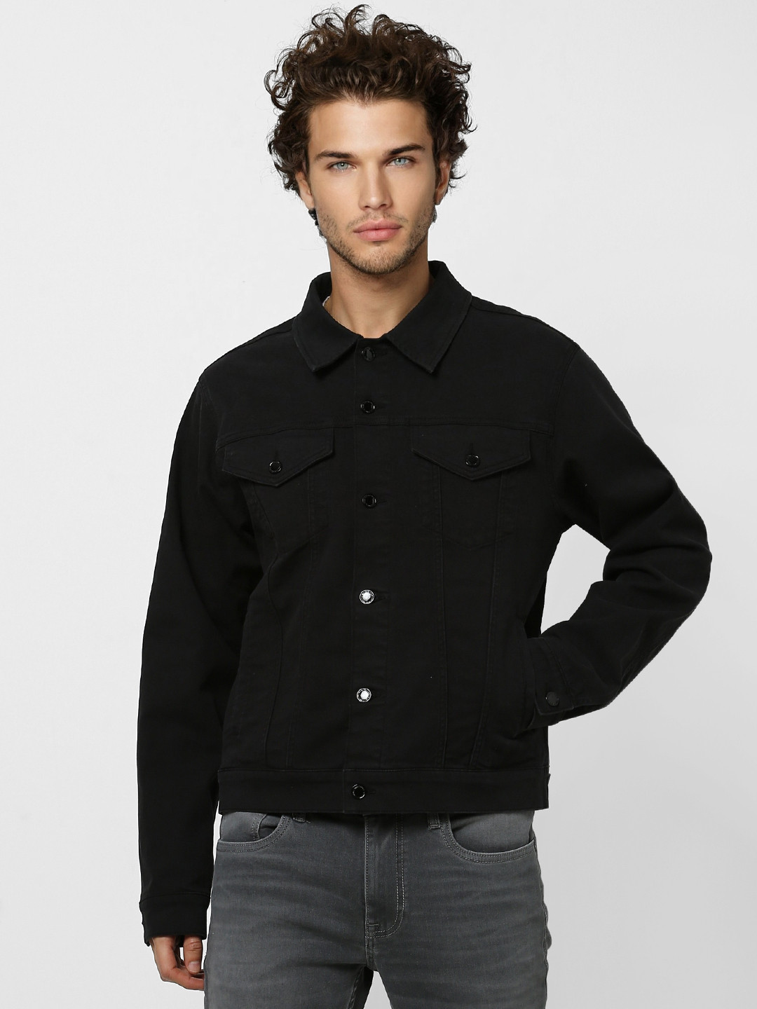 

Jack & Jones Men Black Solid Overdyed Denim Jacket