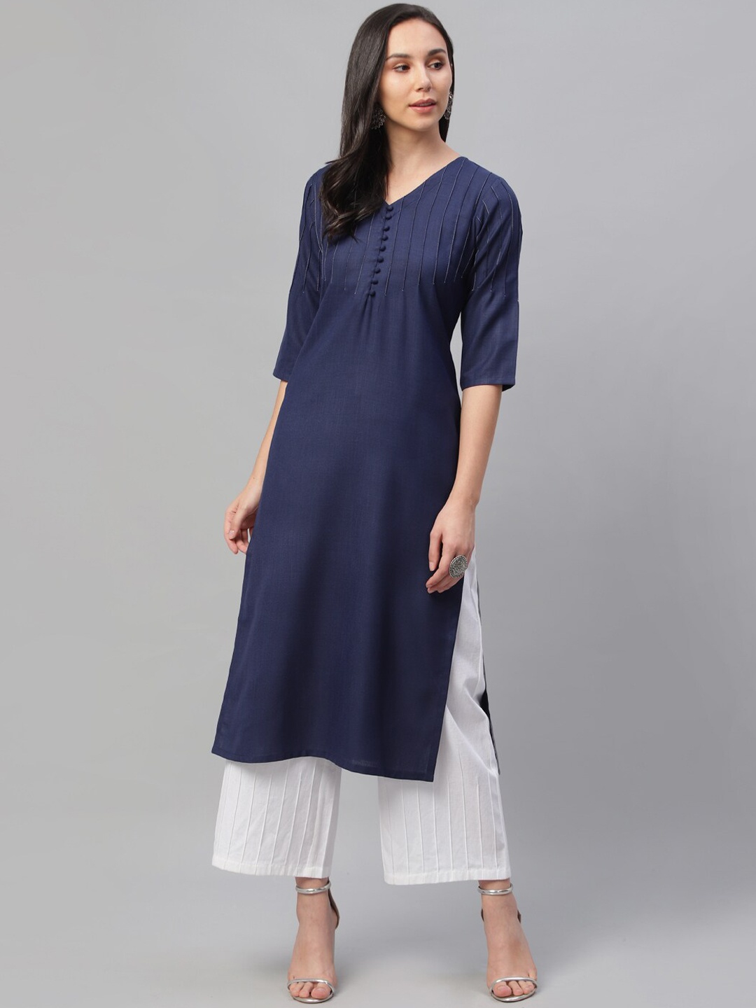 

Libas Women Navy Blue Solid Straight Kurta