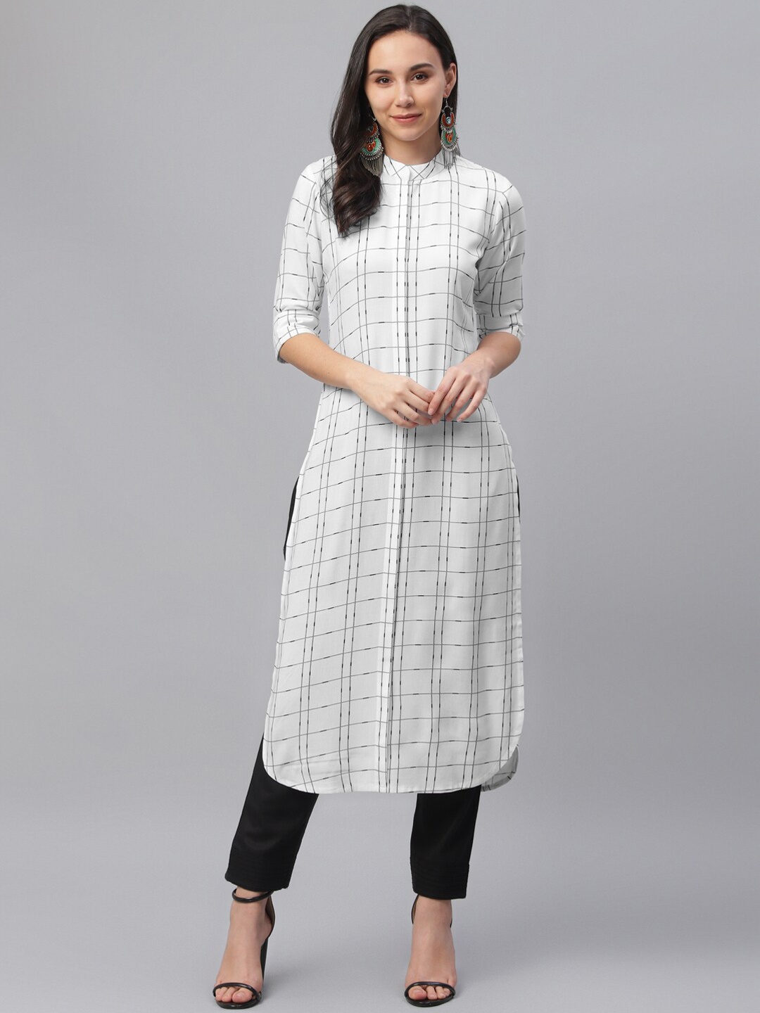 

Libas Women White & Black Checked Pathani Kurta