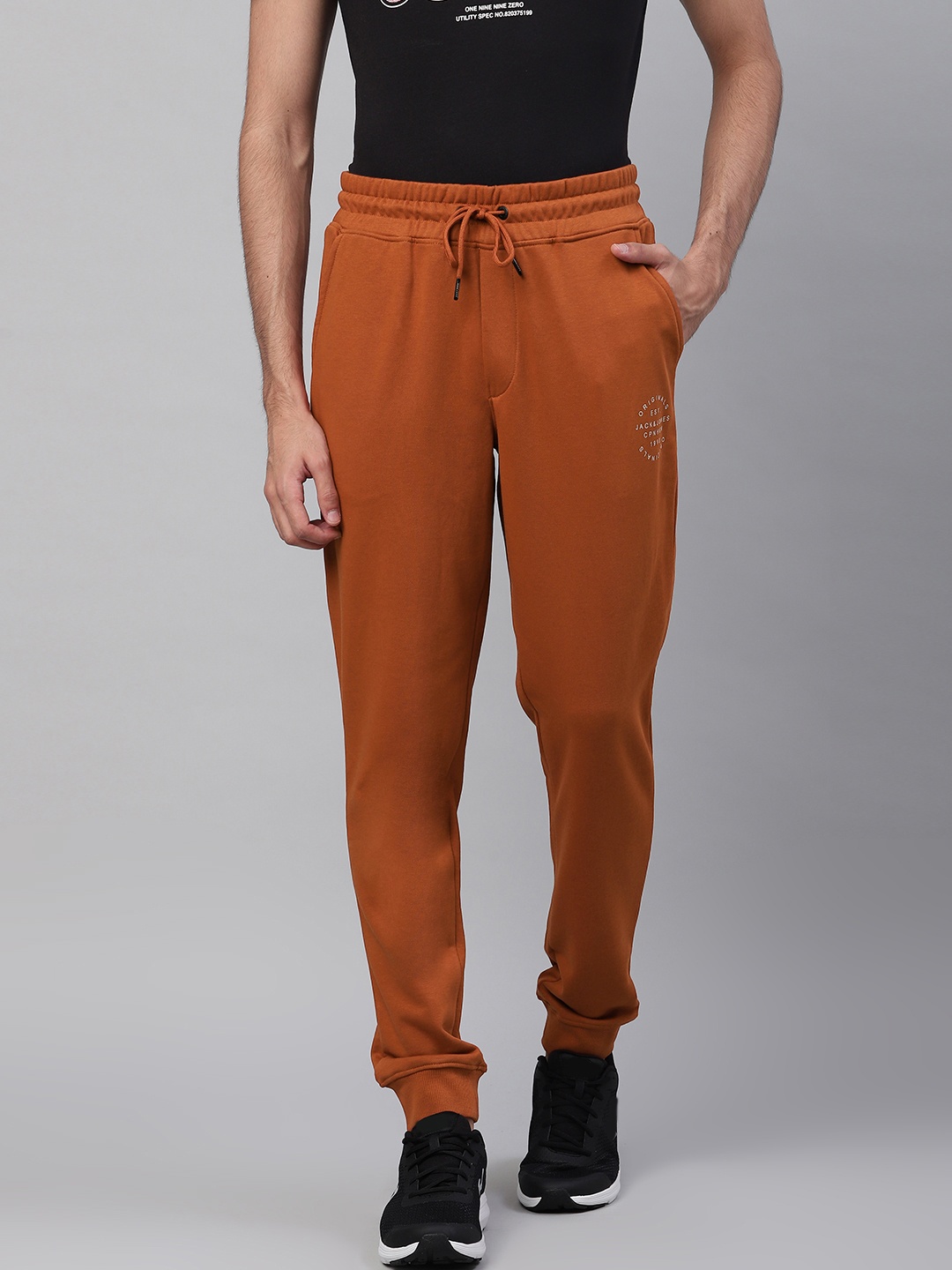 

Jack & Jones Men Rust Orange Solid Regular Fit Joggers