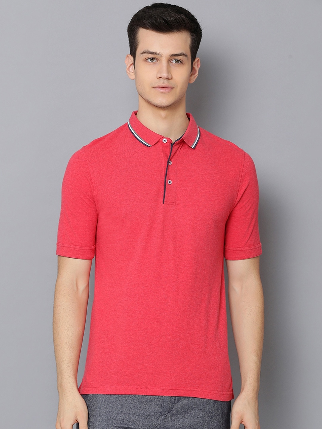

Bruun & Stengade Men Red Solid Slim Fit Polo Collar T-shirt