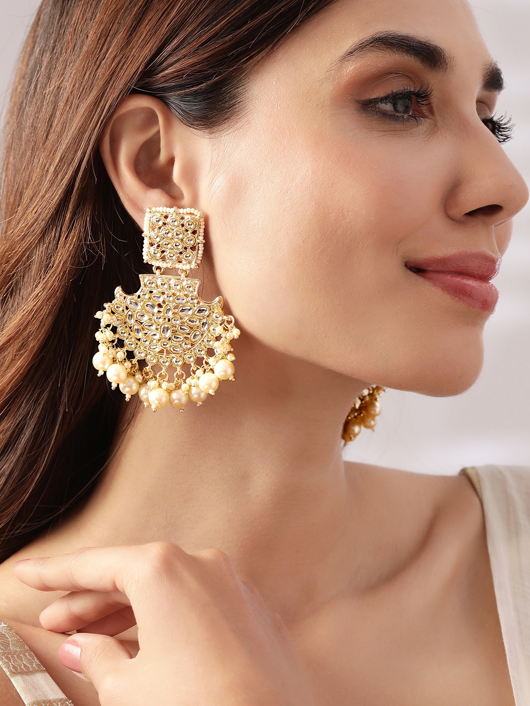

Rubans Off-White Gold-Plated Kundan-Studded Long Chandbalis with Pearl-Beaded