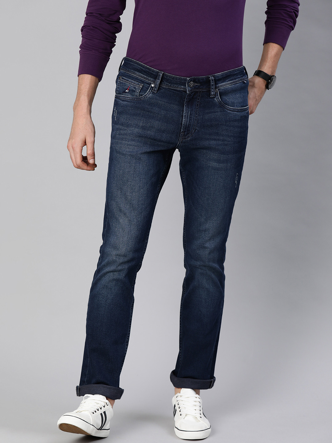 

Nautica Men Navy Blue Straight Fit Mid-Rise Low Distress Stretchable Jeans