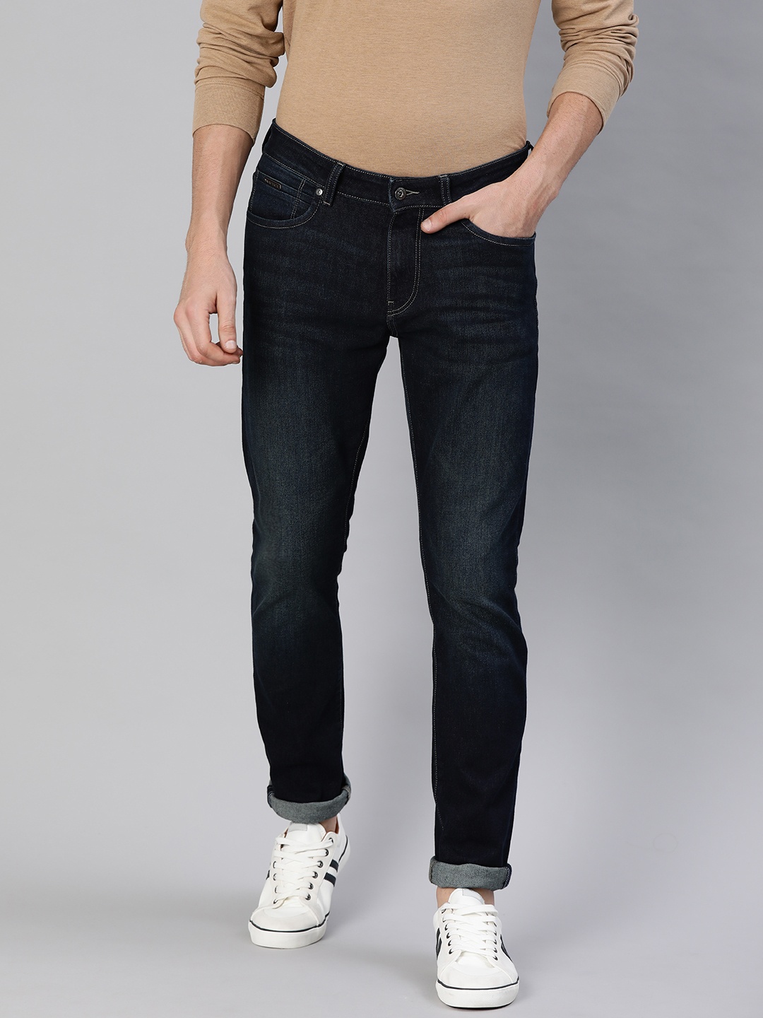 

Nautica Men Blue Slim Fit Mid-Rise Clean Look Stretchable Jeans
