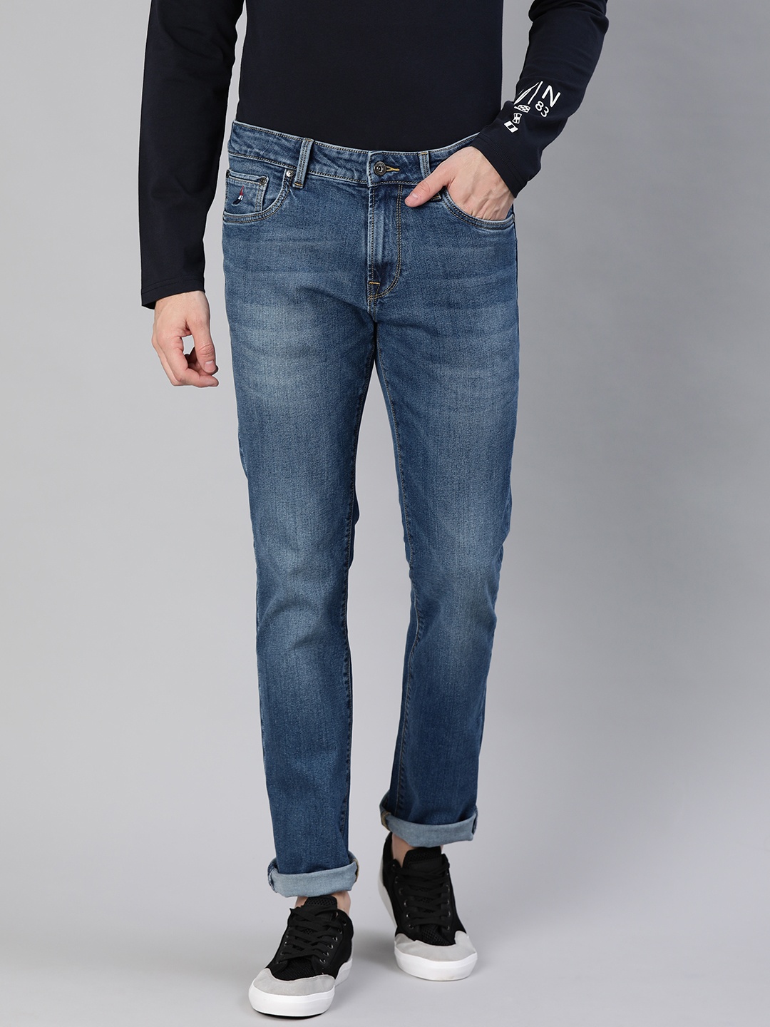 

Nautica Men Blue Regular Fit Mid-Rise Clean Look Stretchable Jeans